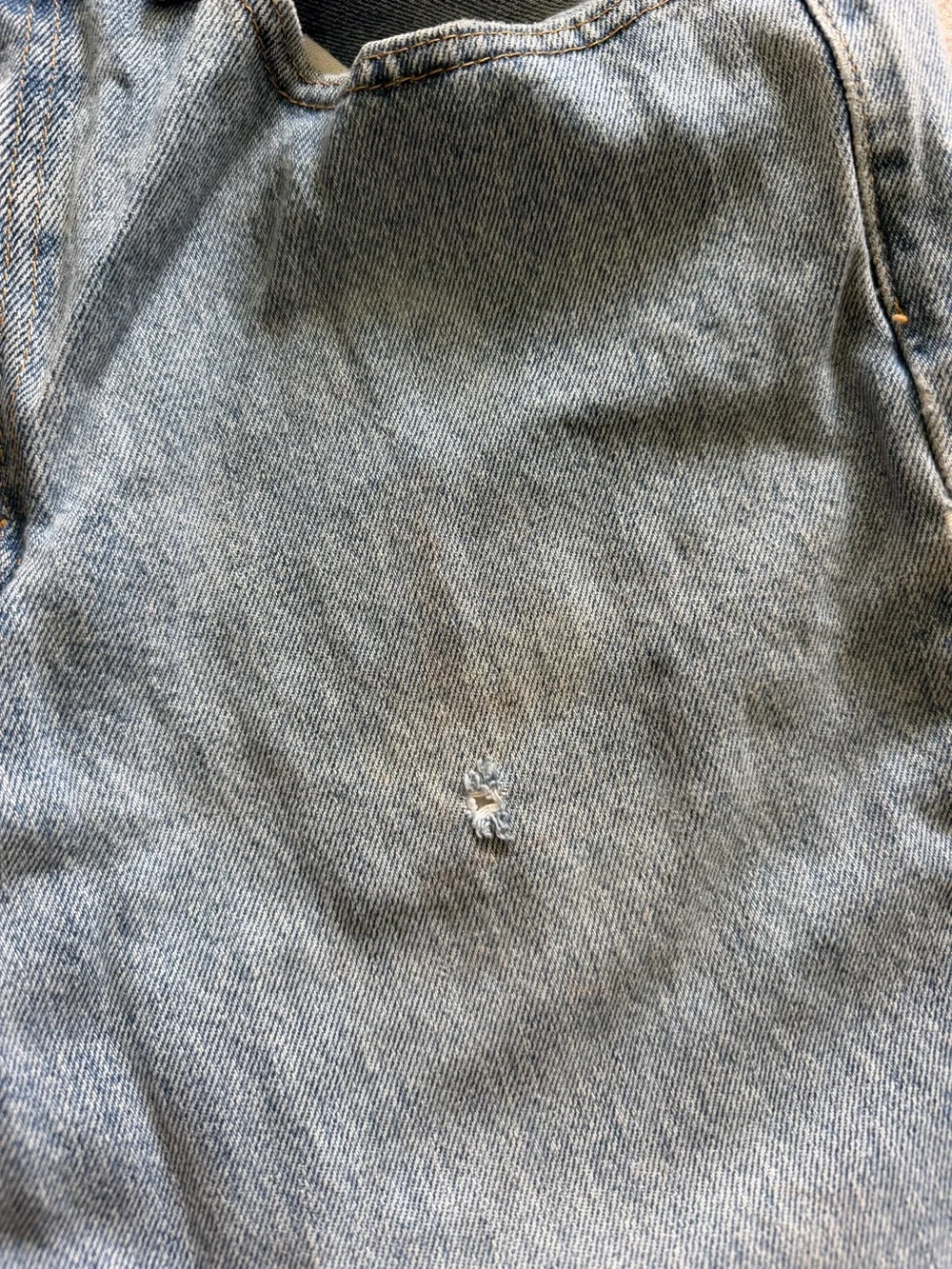 Levi’s 550 Relaxed Fit Jeans 32x30 Light Wash Distressed
